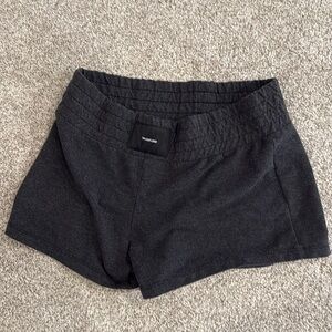 Talentless XL shorts
Charcoal grey
Great condition!!